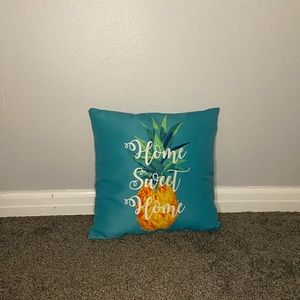 outdoor pillow